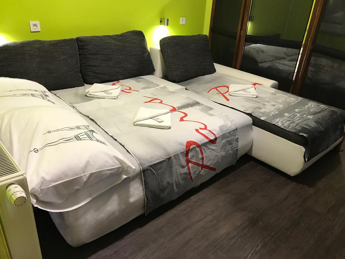 Hostel Paris Загреб Екстериор снимка