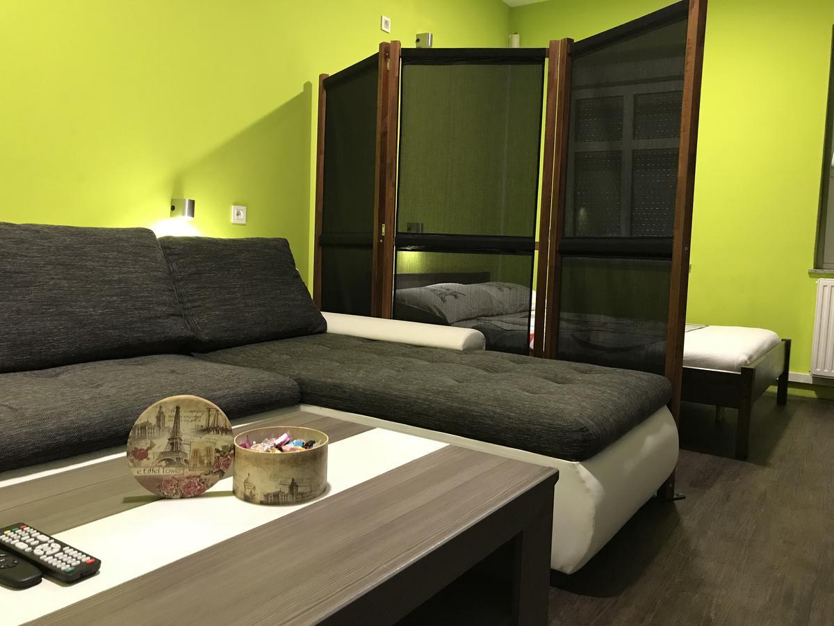 Hostel Paris Загреб Екстериор снимка